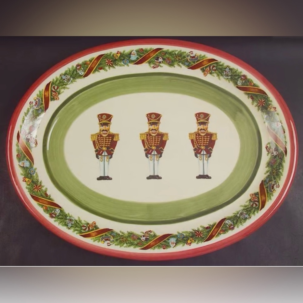 EUC Christopher's Tree (Portugal) 18in Oval Platter by Zrike (Christopher Radko)